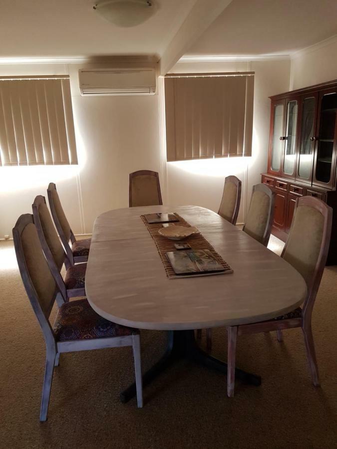 Meekatharra Outback Beach House מראה חיצוני תמונה