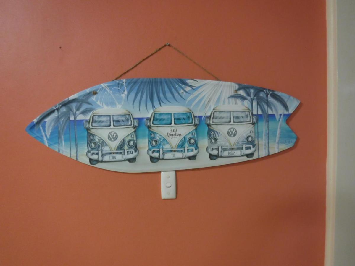 Meekatharra Outback Beach House מראה חיצוני תמונה